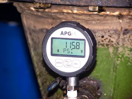 Pressure Gauge Mounted